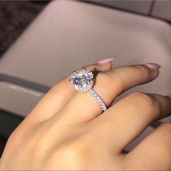 Sterling Silver Ring - Picture 3 of 8